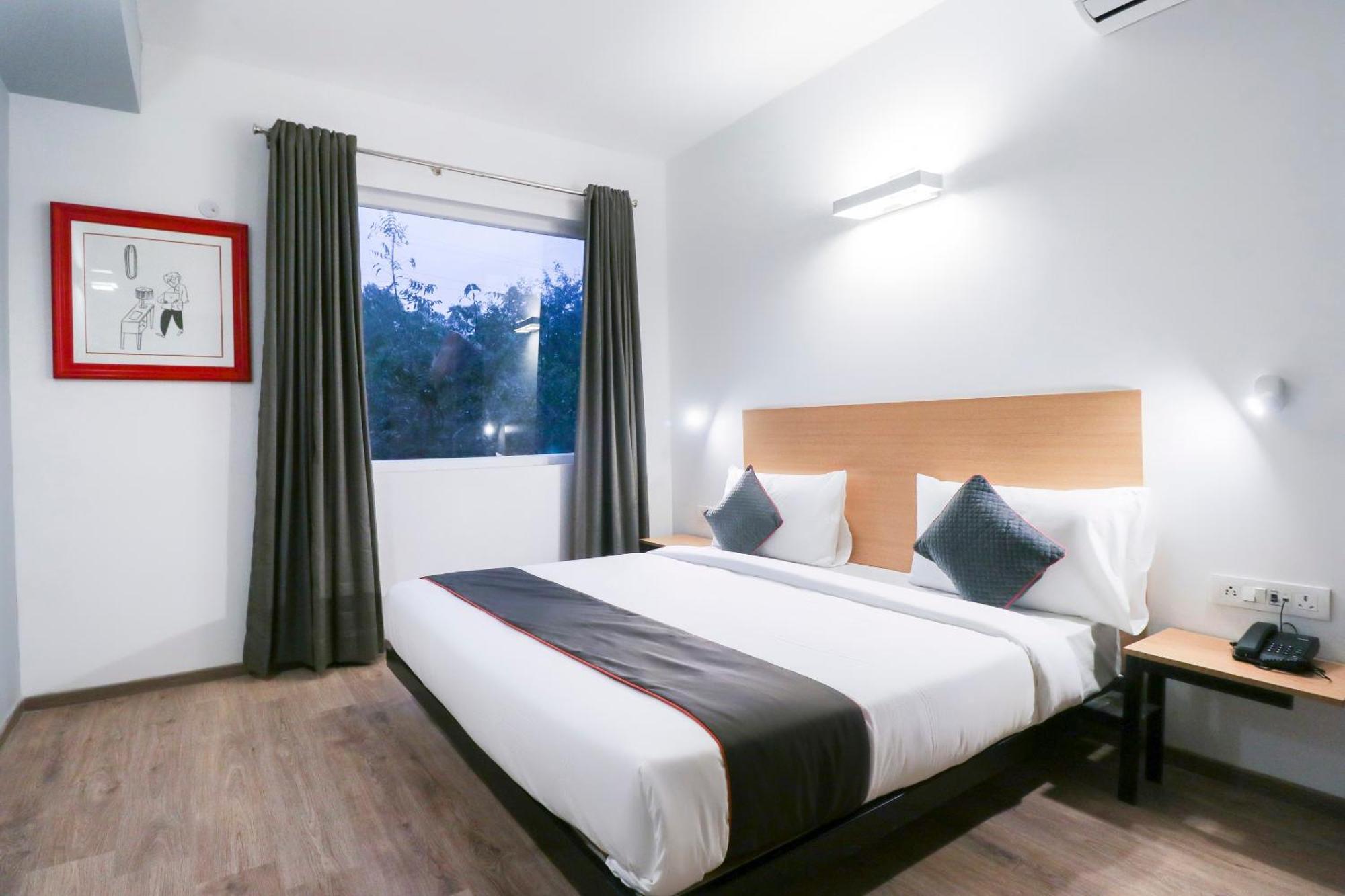 فندق Townhouse Noida Sector 71 Near Iskcon Temple Noida Indirapuram المظهر الخارجي الصورة